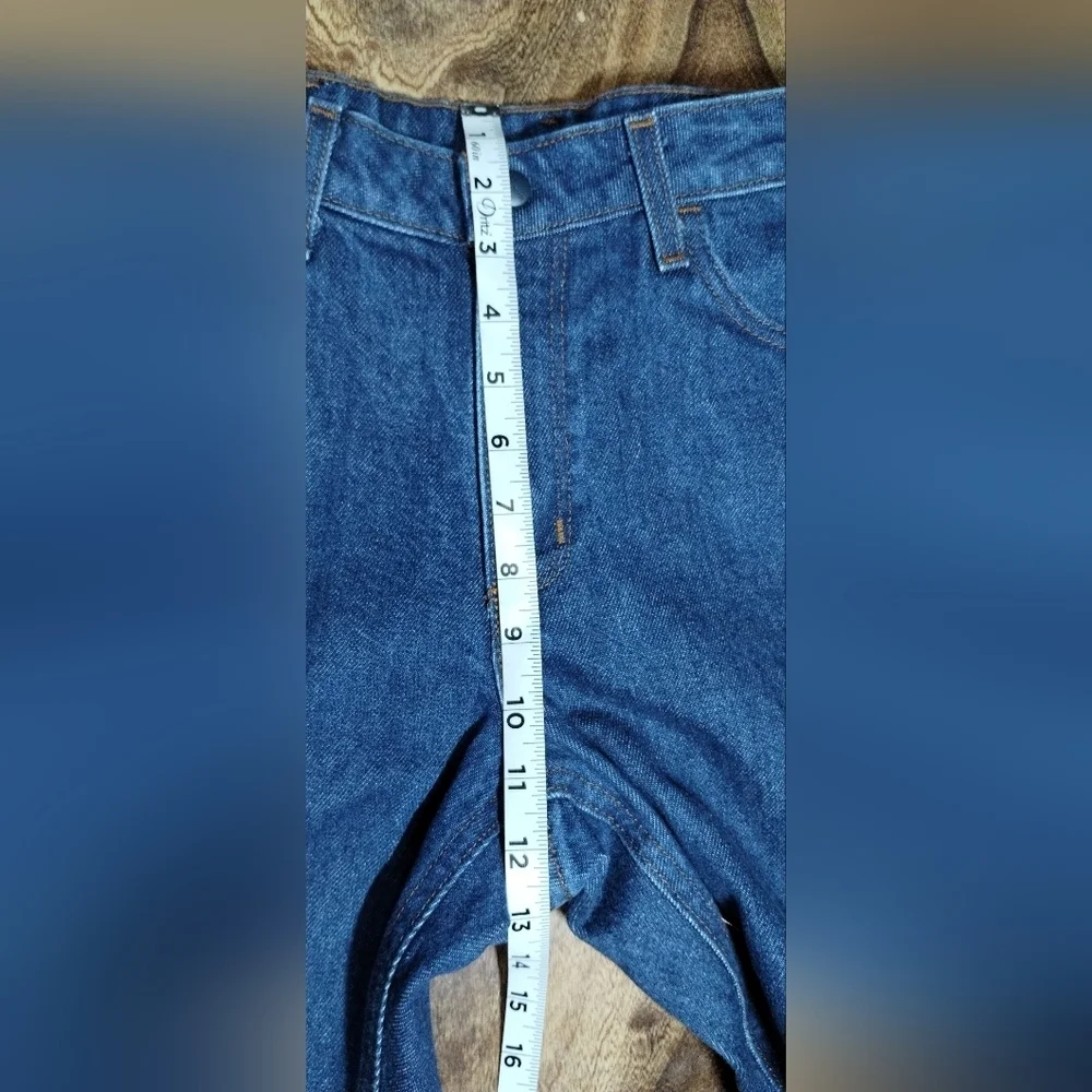 Carhartt Women's Relaxed Blue Jeans Size (10X28)